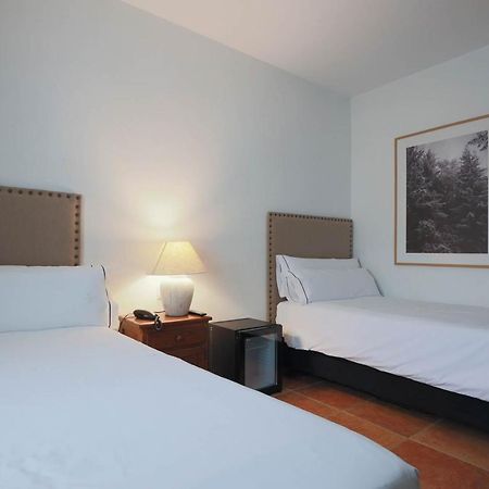 Hotel Tugasa Sierra Y Cal オルベラ エクステリア 写真