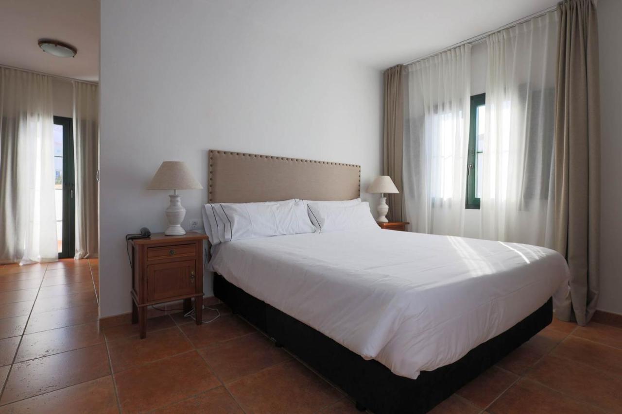 Hotel Tugasa Sierra Y Cal オルベラ エクステリア 写真